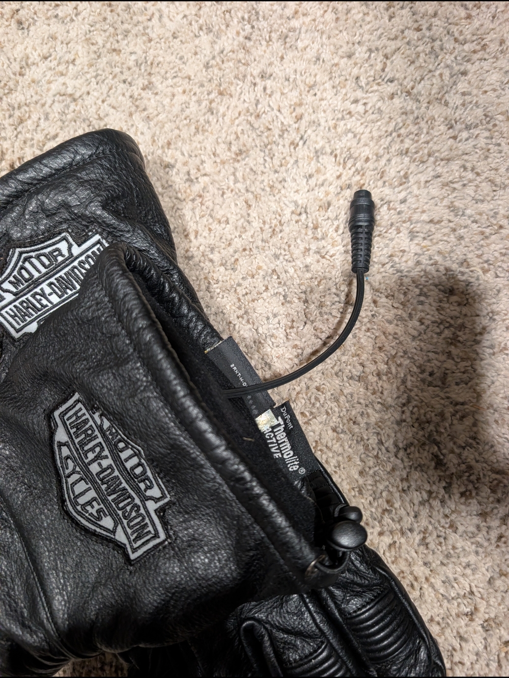 Harley Davidson Gauntlet Heated Motorcycle Gloves - Picture 2 of 4